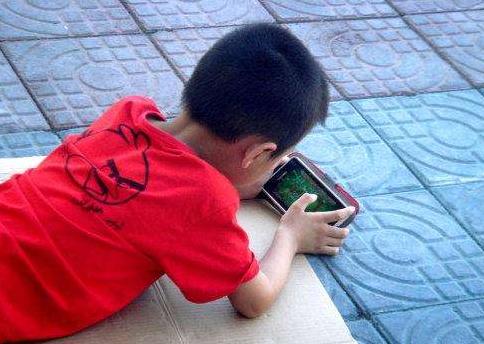 腾讯80+款游戏将用引擎级防沉迷系统 网友哀嚎:菜也不能装小学生休闲区蓝鸢梦想 - Www.slyday.coM 腾讯80+款游戏将用引擎级防沉迷系统 网友哀嚎:菜也不能装小学生休闲区蓝鸢梦想 - Www.slyday.coM