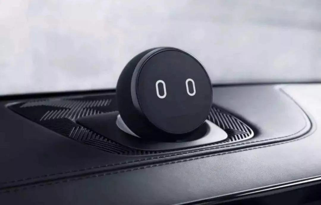 不提钱,你到底选特斯拉Model X还是蔚来全新ES8?