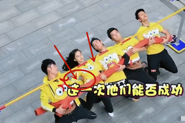 陈赫郑恺担心baby，同时撑住她的腰，当年的“团宠”风光不再