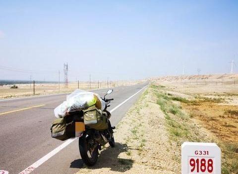 车友问，有没有一油箱油能跑，很远地方的摩托车？