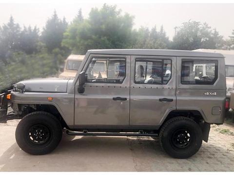 新款北京212终于来了！不只能上山下河，这次也能家用代步了