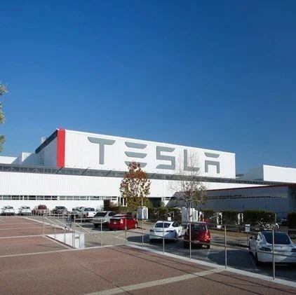 马斯克：特斯拉FSD价格7月1日上涨1000美元