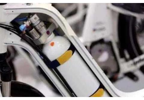 电动车也有劲敌？充一次跑100公里的自动车，会打败电动车吗？