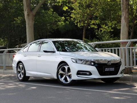 适合95后的高品质座驾，这2款动力强，销量与保值率还很高