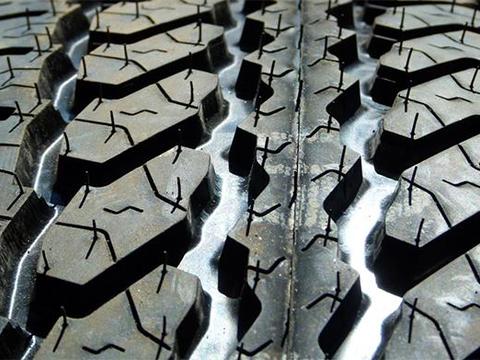 汽车零部件寿命你知道吗？影响汽车安全性的这几款零部件