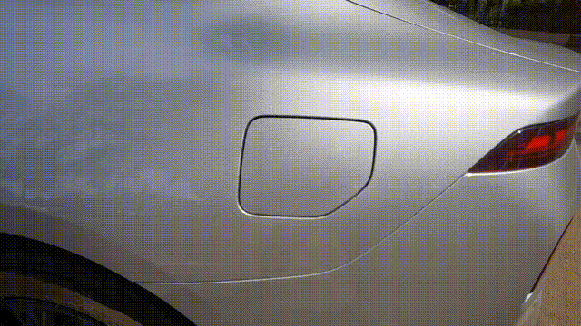 暴力与美学的对决 动态体验小鹏P7