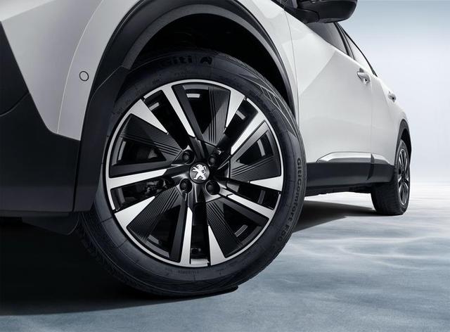 eCMP纯电平台打造,补贴后售价16.60万元起,标致e-2008上市