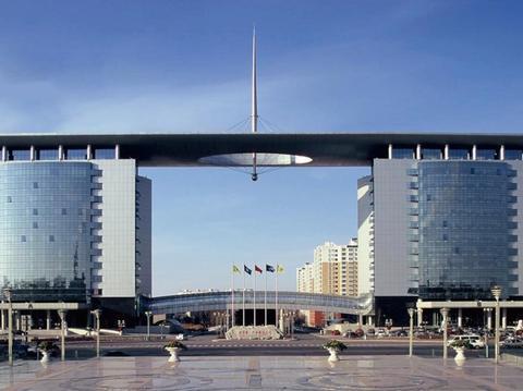 手握重金，一汽新能源起了个大早，赶了个晚集