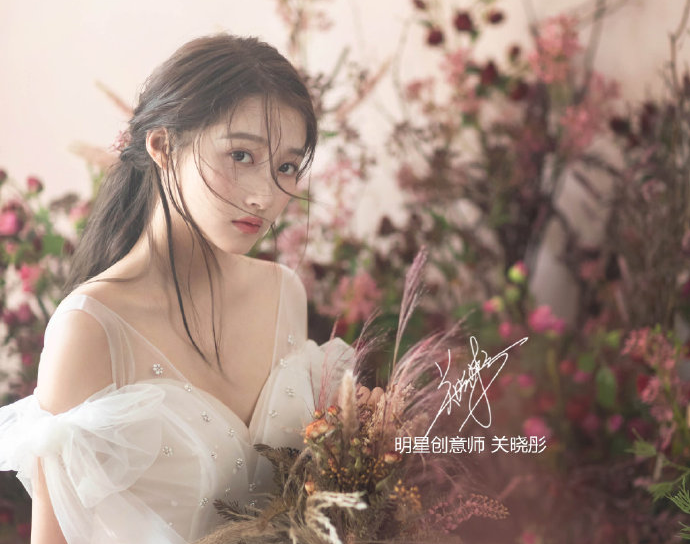 林允儿雪中婚纱视频_雪中悍刀行图片