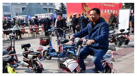 新国标电动车这块“遮羞布”是时候被揭开了，车主：理应如此！