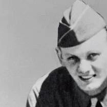 二战时的“不幸蛋”美军五万人出逃，只有他被枪决、理由令人无语
