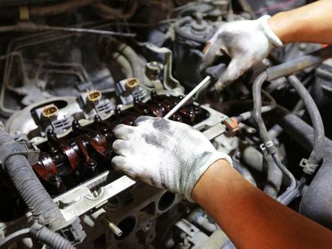 车保养要“适度”，这四个部位，不要瞎保养，太频繁反而可能伤车