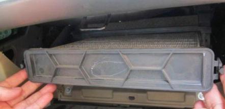 夏天要来了，怎么更换汽车空调滤芯你知道吗