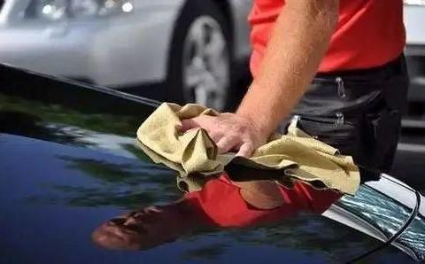 「992｜提示」大雨过后忽略这几点，小心爱车会生锈！