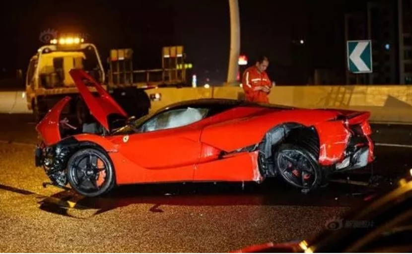 迈凯伦P1又撞啦!带你开开眼:那些年国内撞过的顶级豪车