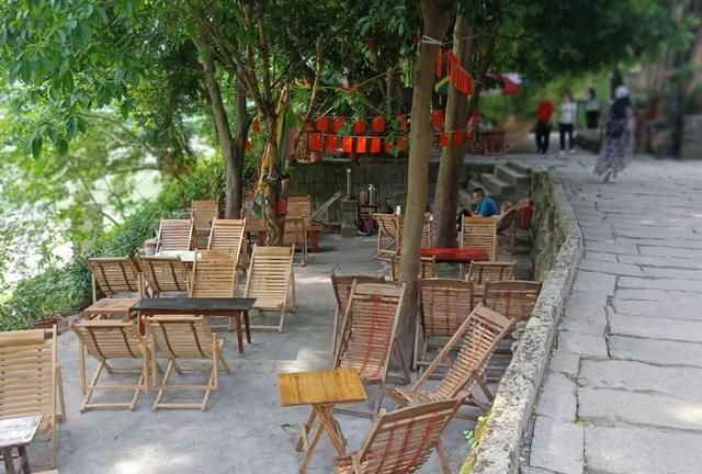 巴中哪里有小巷子服务