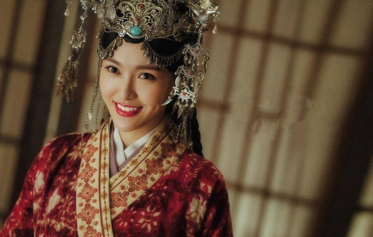 唐嫣新剧花絮首曝光,拍摄期间并未发福,力破"剧组养胎"传闻