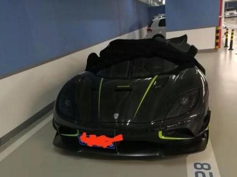 1700万科尼赛克，机油管爆了，修一下上千，保养一次28万