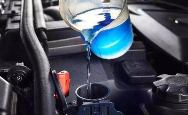 车上的防冻液该多久换一次？