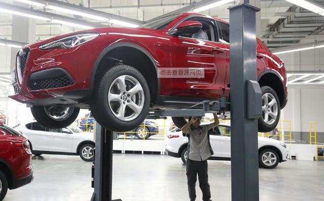 为啥买车后，4S店要把车放一夜才让车主开走？