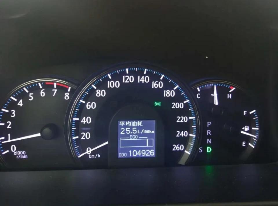 汽车油耗表上显示的瞬时油耗,平均油耗,续航里程是如何计算的?