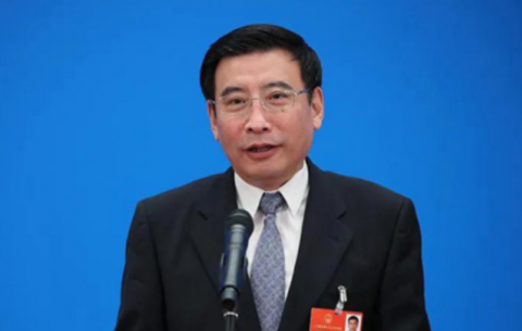 或涉及积分补贴尾标等 工信部将放开新能源汽车代工 试点品牌授权