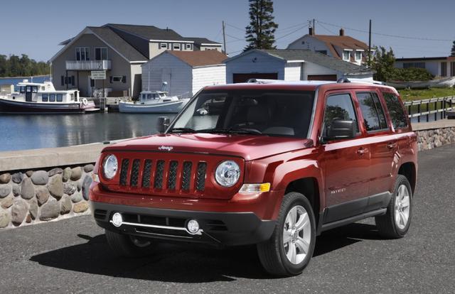 有人说Jeep只剩情怀,为何我还是花11万买一辆二手Jeep自由客?