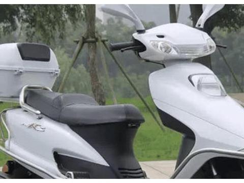 125踏板车能跑长途吗？，可以连续骑行几小时？老摩友说了实话