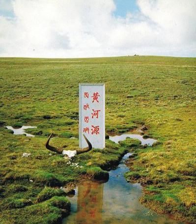 在这三处中,最有特点的还是要属黄河的南源发源地,也就是位于巴颜克拉