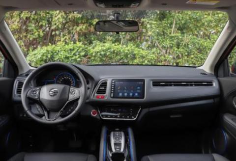 本田这20款SUV，从22W跌至15W多，颜值精致，EV-1还高配163马