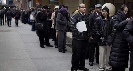 美国死亡超十万,美国人不着急,胡锡进急了