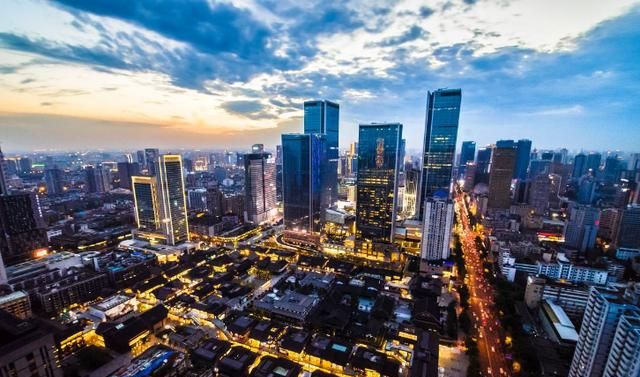 2020年新一线城市排名出炉:成都继续蝉联榜首,新入围2
