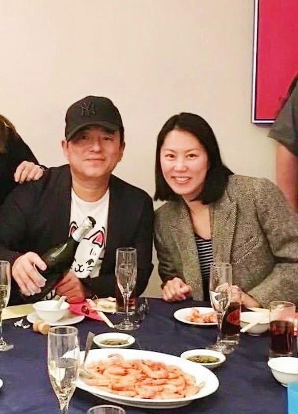 曾与张学友齐名的吕方恋郑裕玲16年不婚,为何56岁要娶女富商生子