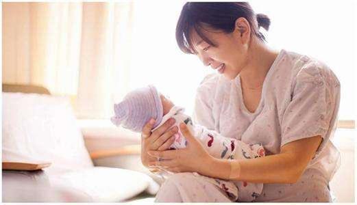 为什么宝宝一出生,就能准确认出你是妈妈?3个原因看完图片