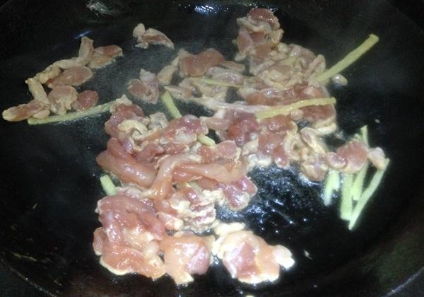 长见识了,夏天竟然吃辣椒比较好,开胃下饭,还能预防中暑
