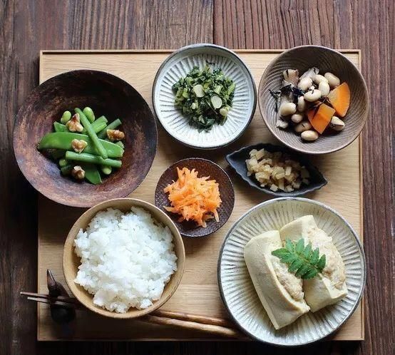 日本普通家庭的和食套餐 都吃些什么