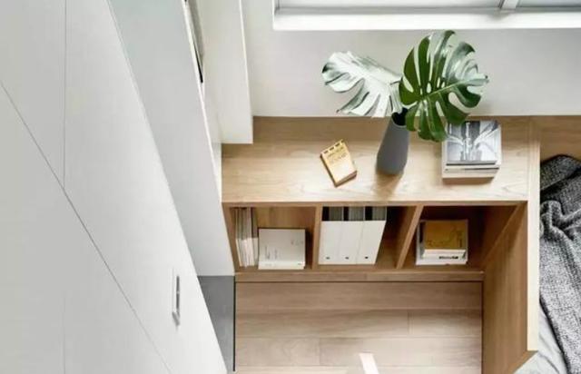 台湾17㎡迷你房,打造成loft小公寓,充满贵族的气息,不再嫌弃小