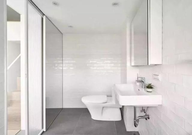 台湾17㎡迷你房,打造成loft小公寓,充满贵族的气息,不再嫌弃小