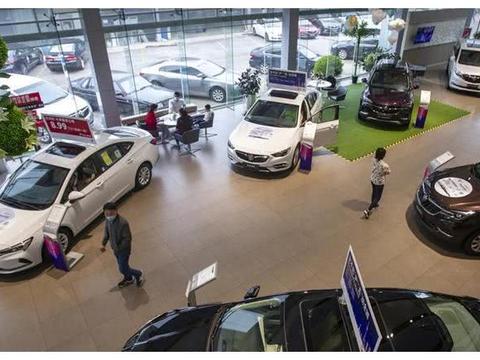 卖价比进价还便宜，价格倒挂致一半经销商亏损，现在得这样干