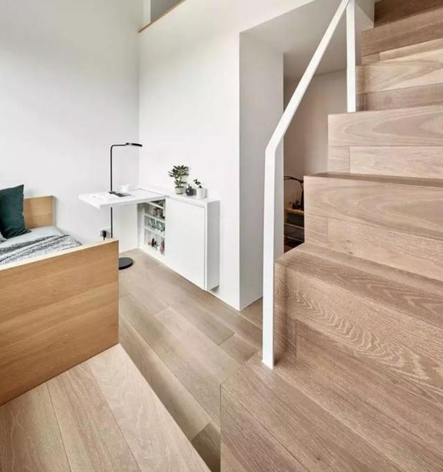 台湾17㎡迷你房,打造成loft小公寓,充满贵族的气息,不再嫌弃小