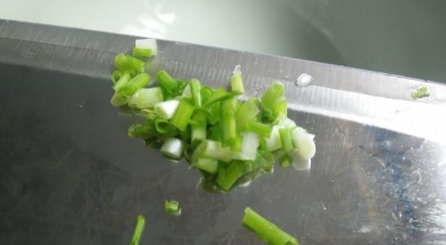 夏天应多喝此汤,保护肠胃还抗过敏,孩子常吃增强抵抗力,实惠