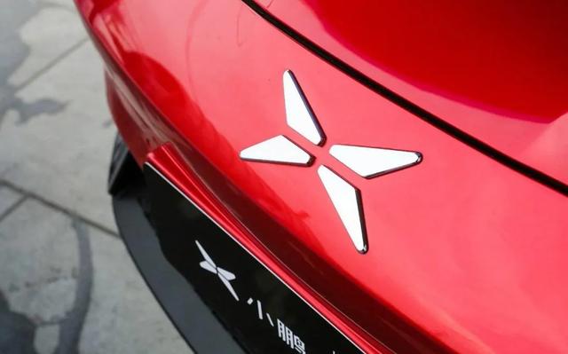 小鹏P7评测:Model 3的价格,Model S的产品力?