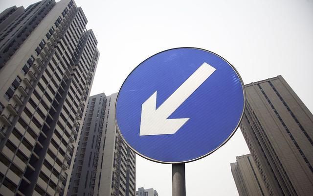 “房价下跌+楼市断供潮”到来,马云预言成真?这2类人有麻烦了