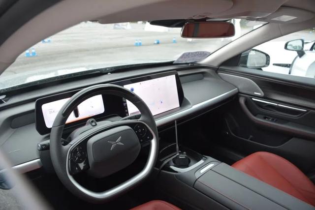 小鹏P7评测:Model 3的价格,Model S的产品力?
