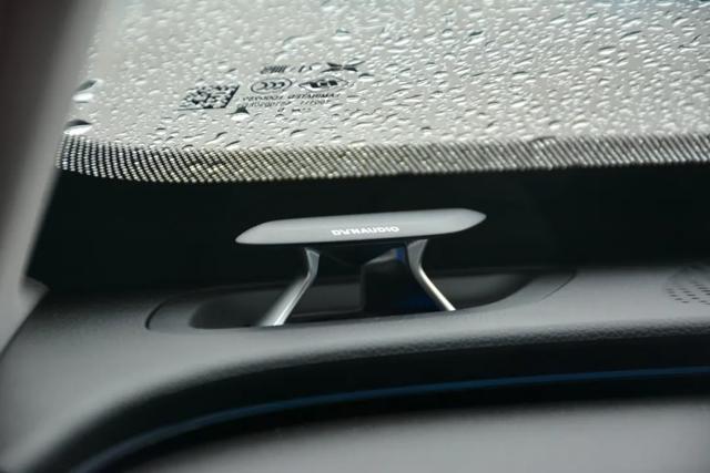 小鹏P7评测:Model 3的价格,Model S的产品力?