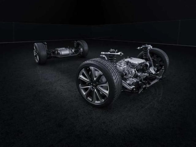 小鹏P7评测:Model 3的价格,Model S的产品力?