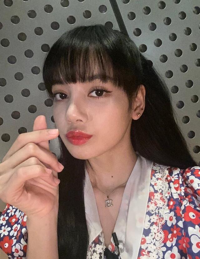 Lisa被骗500多万,孟广美让前男友卷走数亿,明星被坑的不是一人