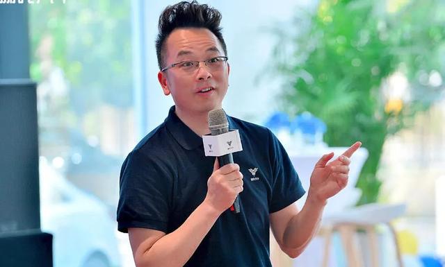 实力在前,“闹海”在后丨试驾哪吒U