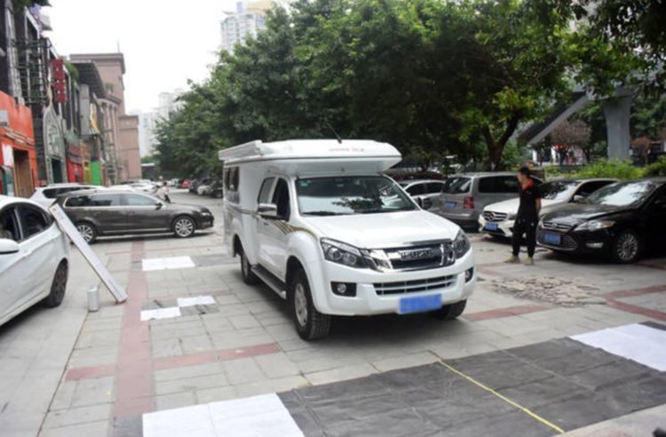 无论汽车贵不贵,都别停在这三个地方,不然汽车可能要大修