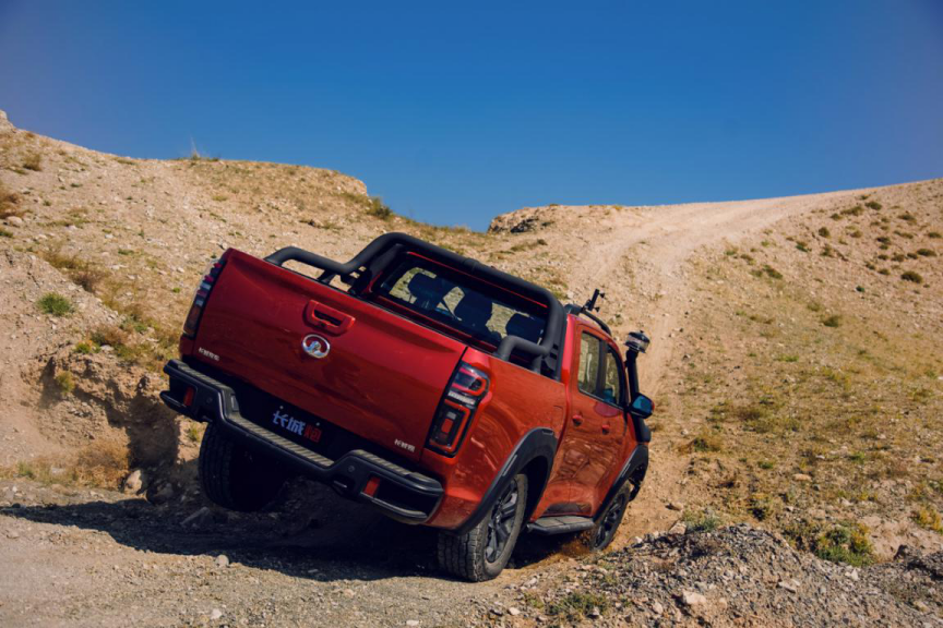 红旗H9荣威RX5 PLUS比亚迪汉领衔 六月上市新车演绎新国潮